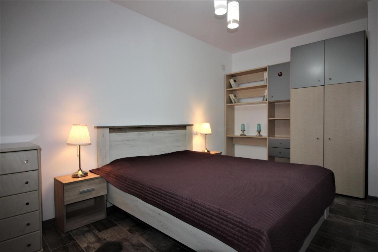 Maria*S Apartment! Cristian  Luaran gambar